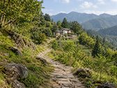 远行的山路和山居